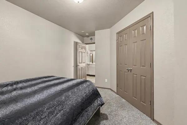 Photo 12 — 12372 SW 6th Street, Yukon, OK 73099
