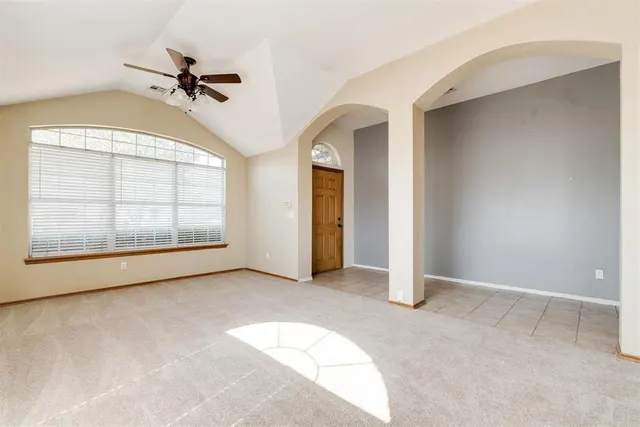 Photo 2 — 13624 Prairie View Lane, Oklahoma City, OK 73142
