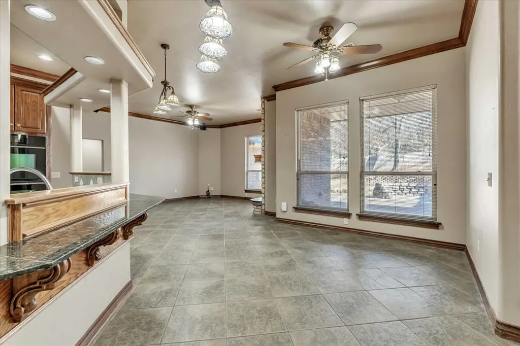 Photo 14 — 11850 S Broadway, Edmond, OK 73034