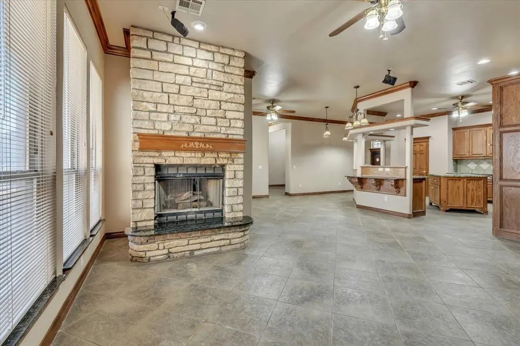 Photo 17 — 11850 S Broadway, Edmond, OK 73034