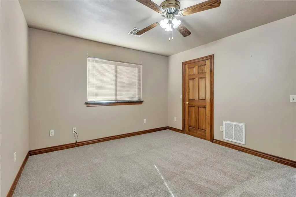 Photo 33 — 11850 S Broadway, Edmond, OK 73034
