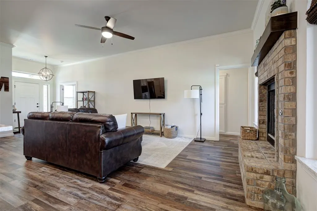 Photo 7 — 2209 Chadwick Drive, Norman, OK 73071