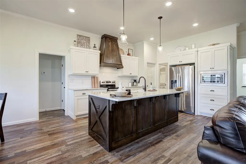 Photo 9 — 2209 Chadwick Drive, Norman, OK 73071