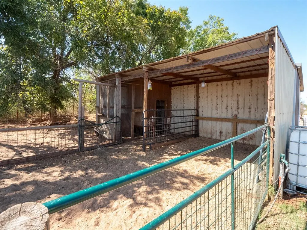 Photo 36 — 1120 N 7th Street, Fort Cobb, OK 73038