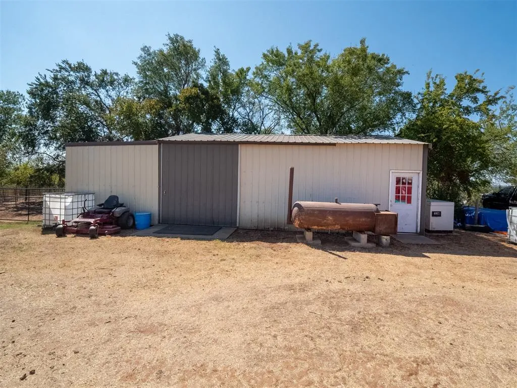 Photo 46 — 1120 N 7th Street, Fort Cobb, OK 73038