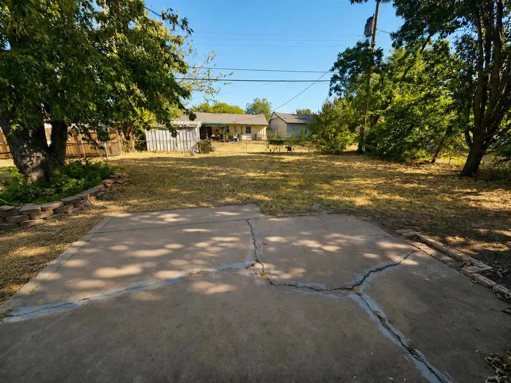 Photo 13 — 3325 Beechwood Drive, Oklahoma City, OK 73115