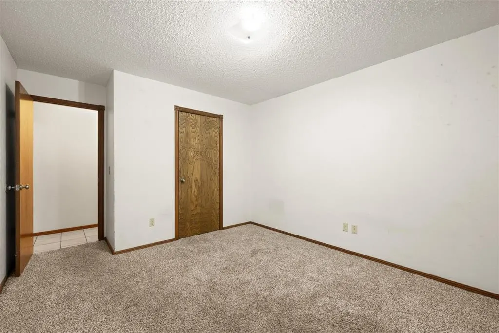 Photo 8 — 10325 Exter Avenue, Yukon, OK 73099