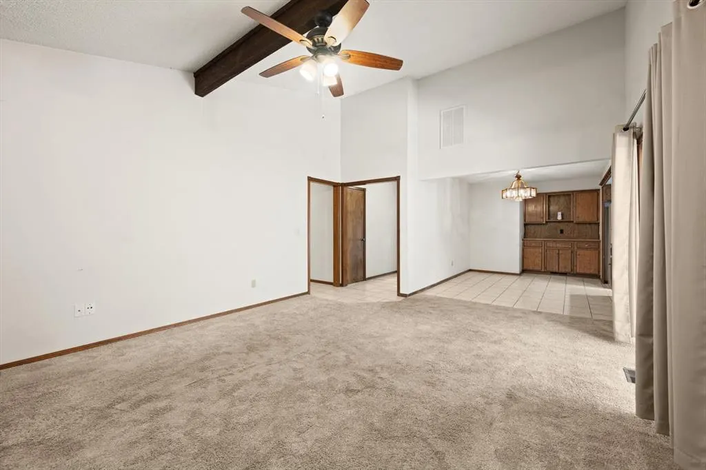 Photo 14 — 10325 Exter Avenue, Yukon, OK 73099