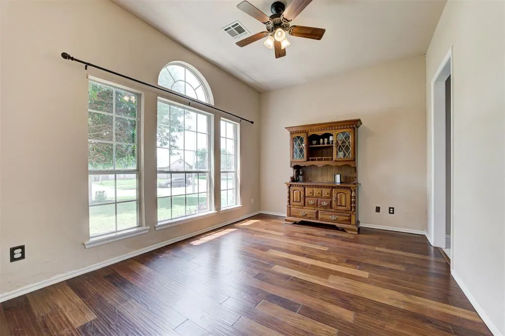 Photo 10 — 15600 Sandstone Terrace, Oklahoma City, OK 73170