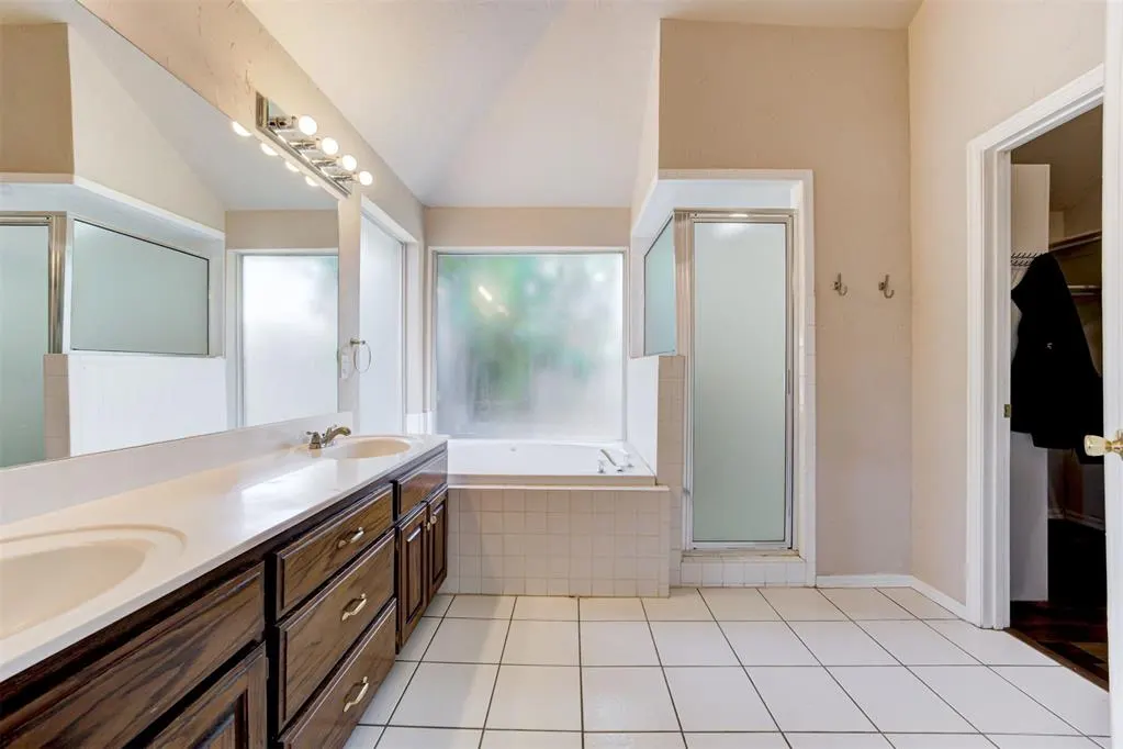 Photo 26 — 15600 Sandstone Terrace, Oklahoma City, OK 73170