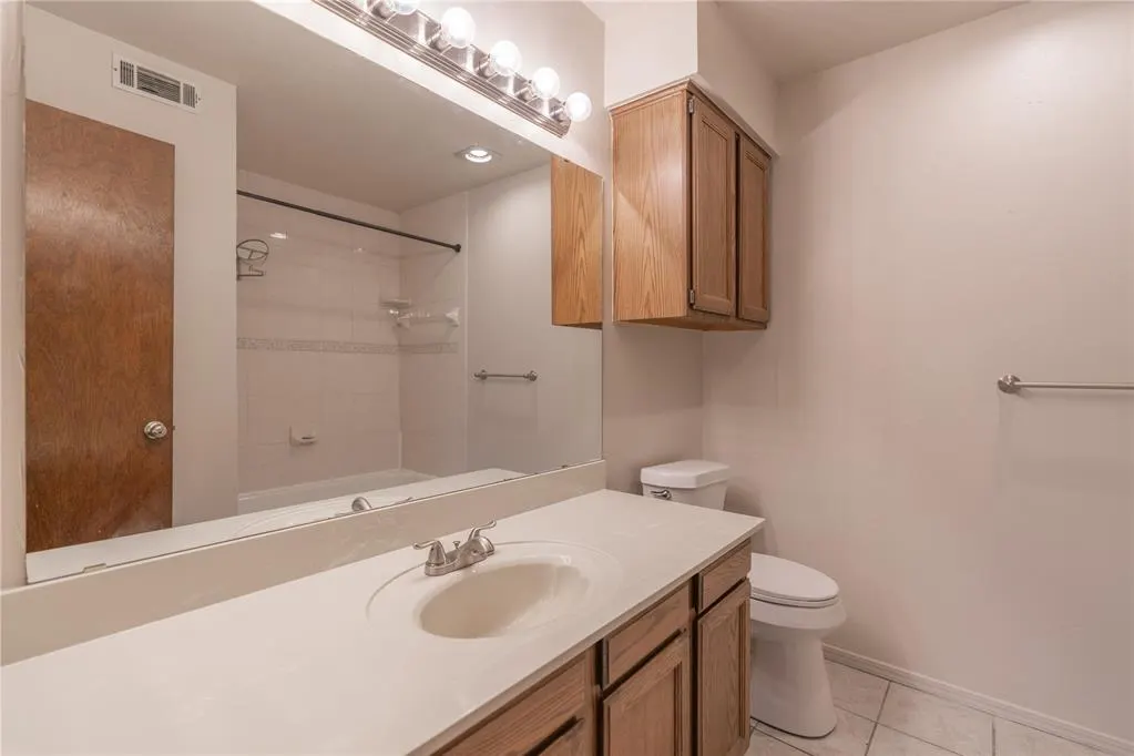 Photo 21 — 4400 N Hemingway Drive 134, Oklahoma City, OK 73118