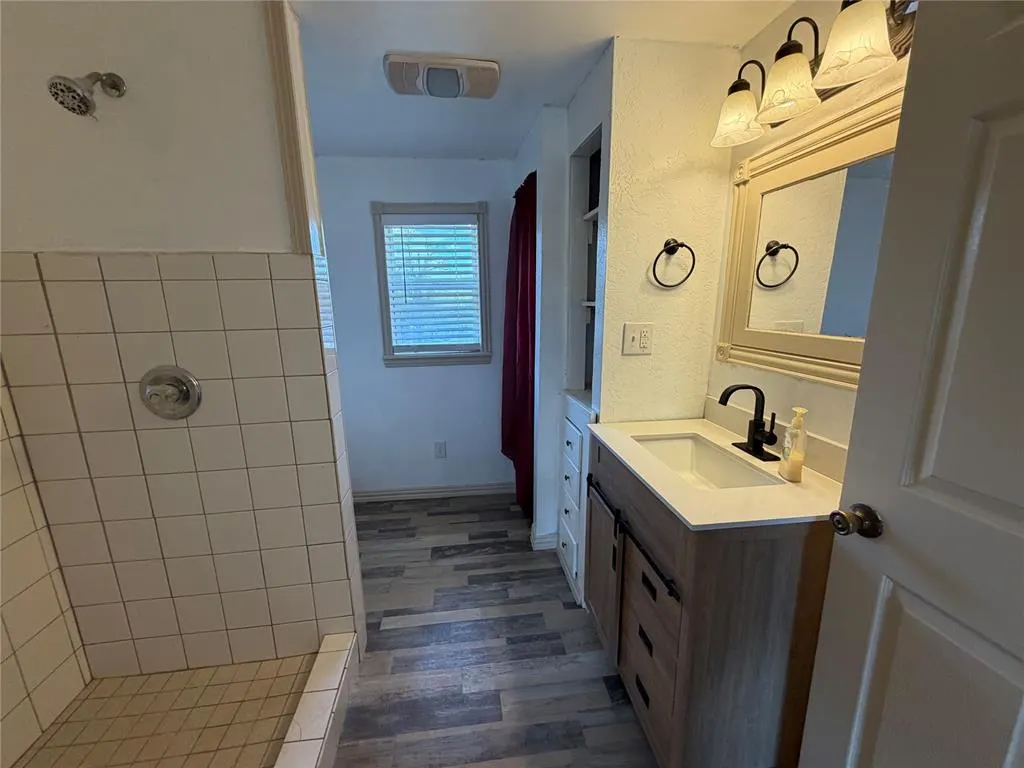 Photo 16 — 507 E 7th Street, Cement, OK 73017