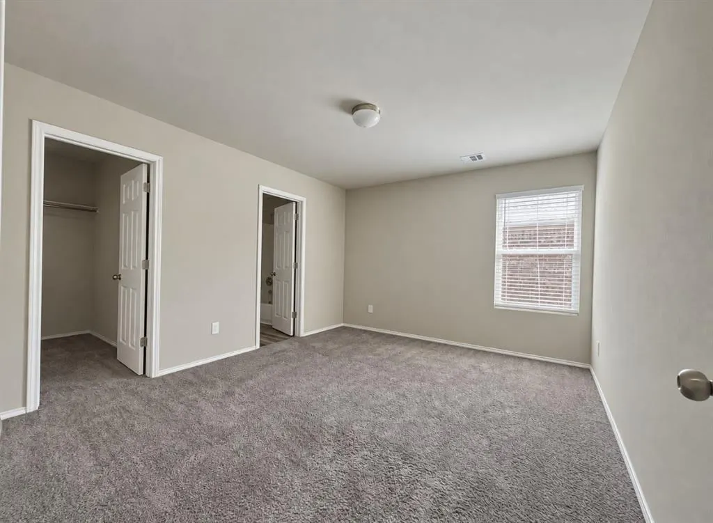 Photo 7 — 618 Audrey Drive, Tuttle, OK 73089