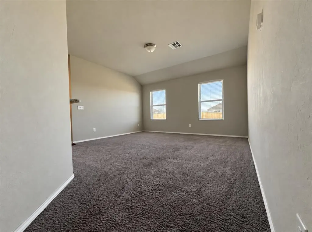 Photo 11 — 618 Audrey Drive, Tuttle, OK 73089