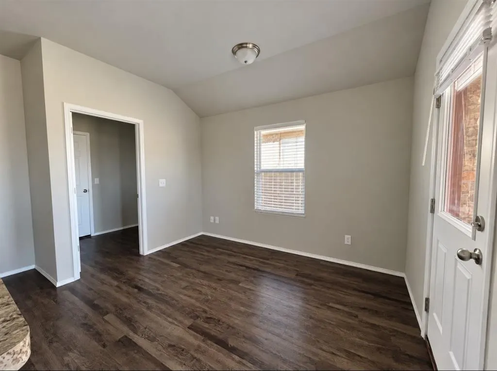 Photo 12 — 618 Audrey Drive, Tuttle, OK 73089
