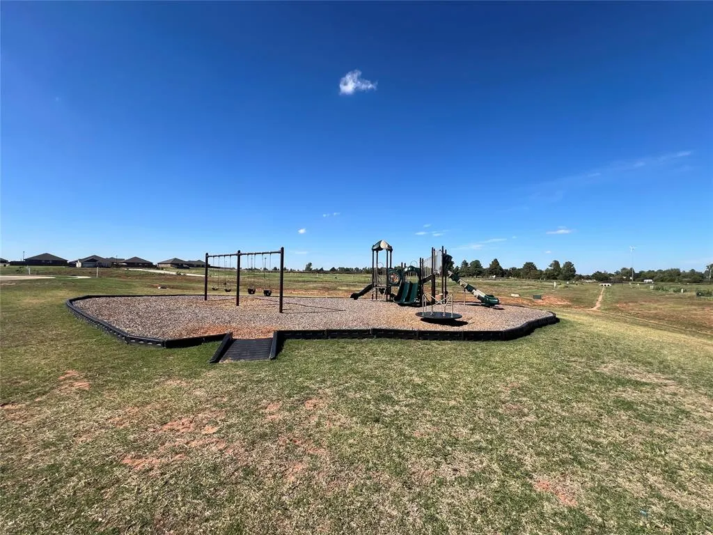 Photo 24 — 618 Audrey Drive, Tuttle, OK 73089