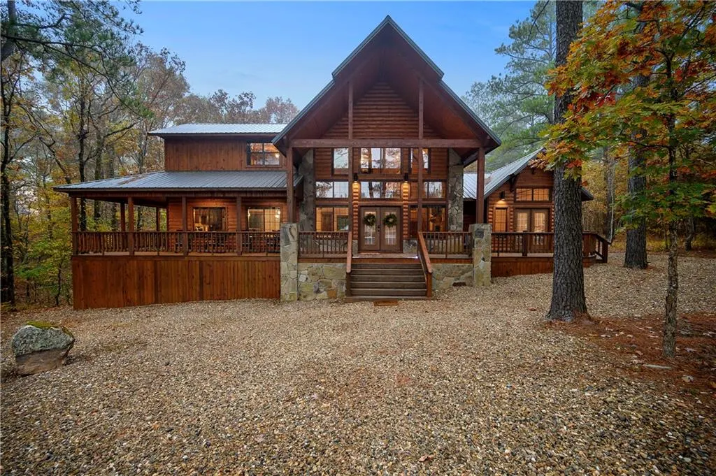 Front exterior — 299 Sugarberry Trail, Broken Bow, OK 74728