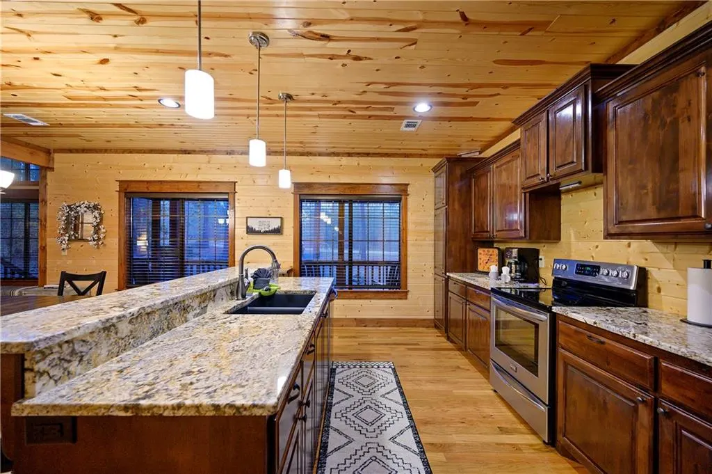 Photo 12 — 299 Sugarberry Trail, Broken Bow, OK 74728