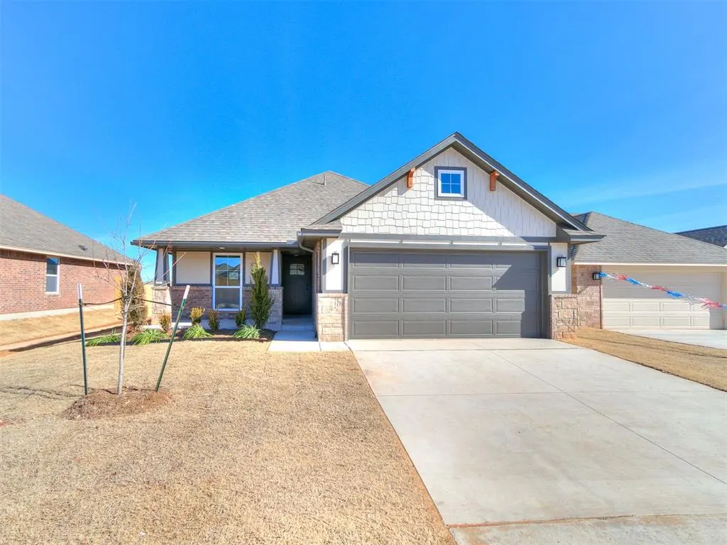Front exterior — 13808 Klinsman Road, Piedmont, OK 73078