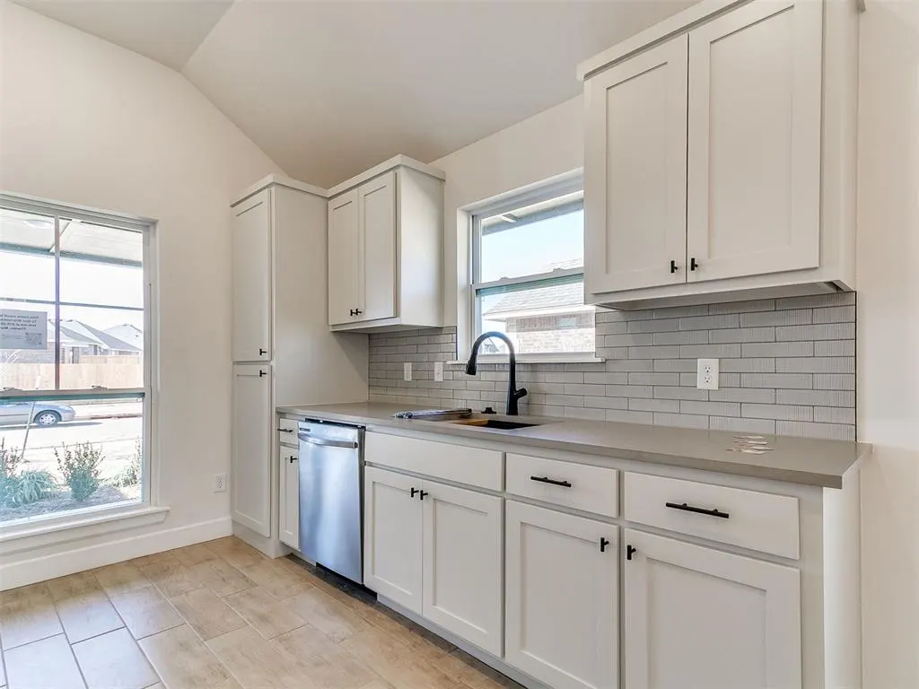 Photo 10 — 13808 Klinsman Road, Piedmont, OK 73078