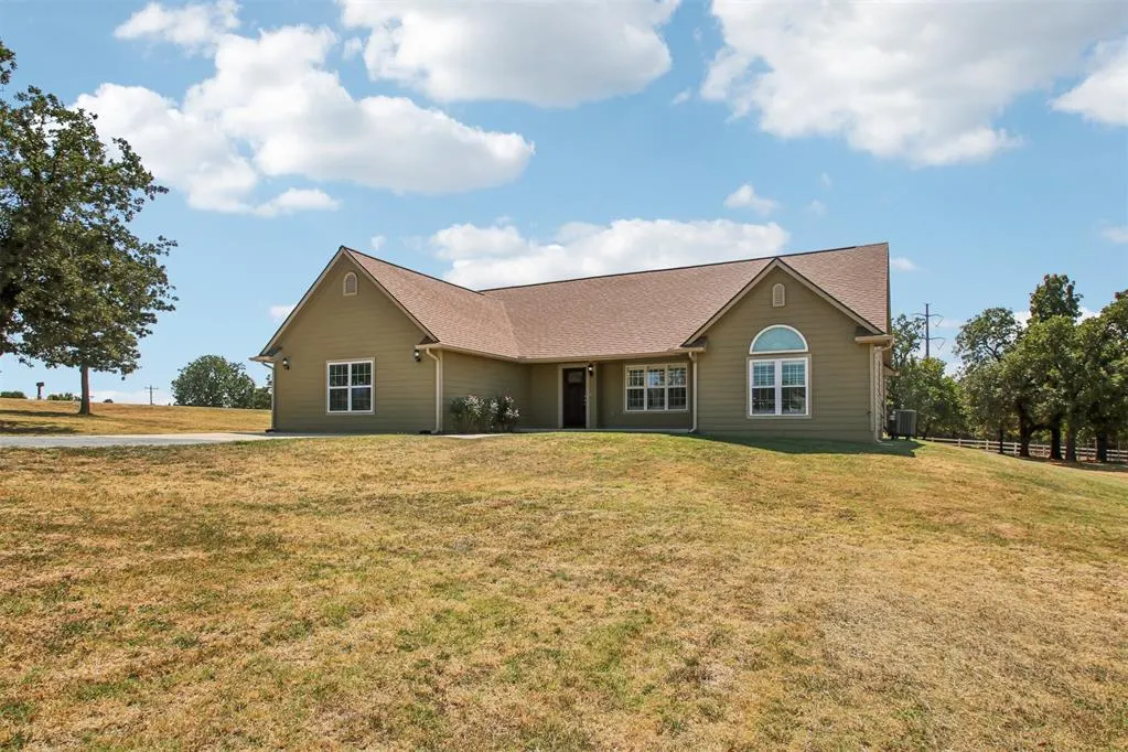 Photo 5 — 17250 Cottonwood Court, Newalla, OK 74857