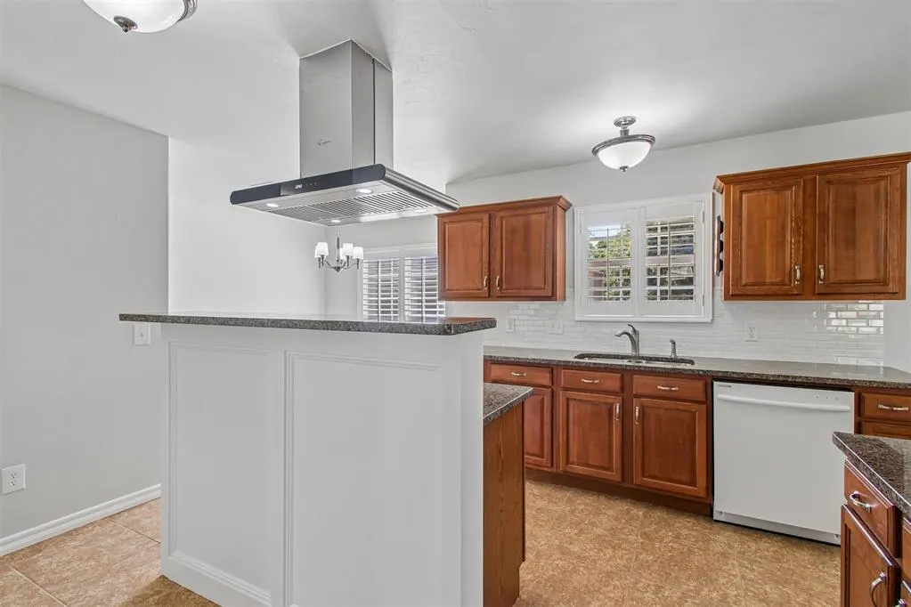 Photo 16 — 17250 Cottonwood Court, Newalla, OK 74857