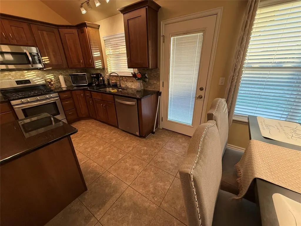 Photo 18 — 2220 Crooked Oak Drive, Shawnee, OK 74804