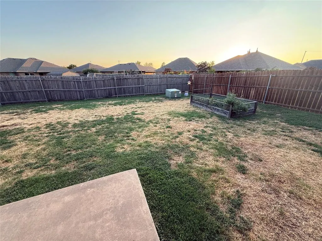 Photo 36 — 2220 Crooked Oak Drive, Shawnee, OK 74804