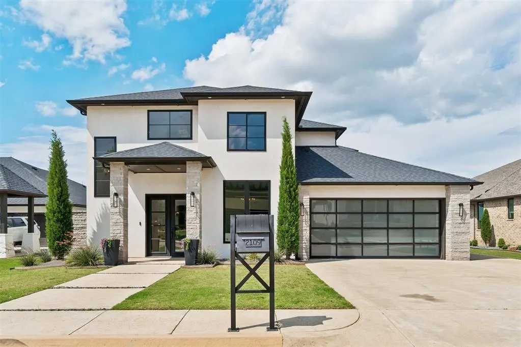 Front exterior — 2109 Wiregrass Drive, Edmond, OK 73025