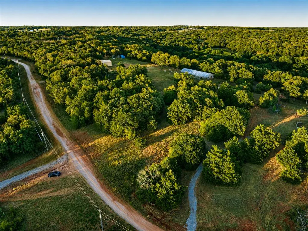 Photo 7 — 1920 Canyon Run Drive, Meridian, OK 73058