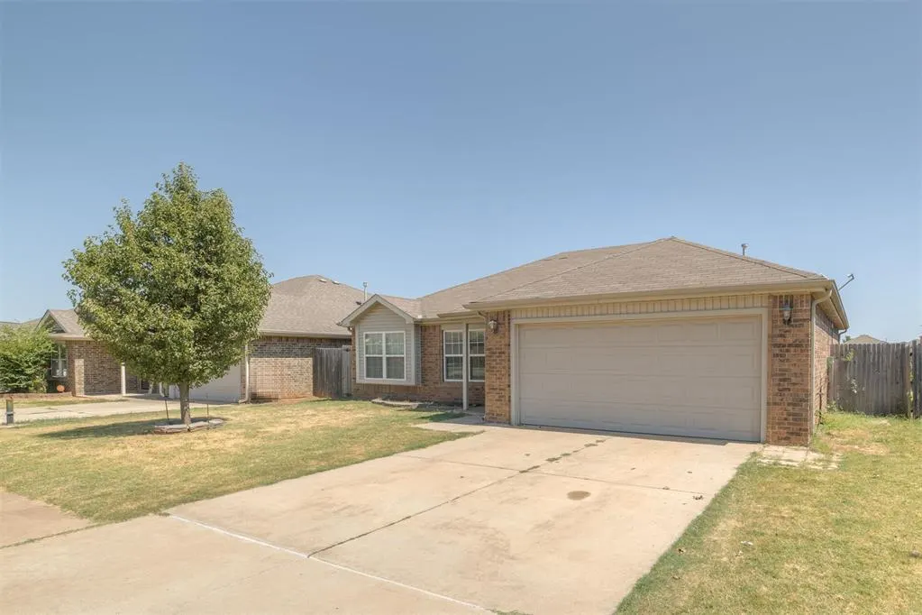 Photo 3 — 9608 Lauren Drive, Oklahoma City, OK 73160
