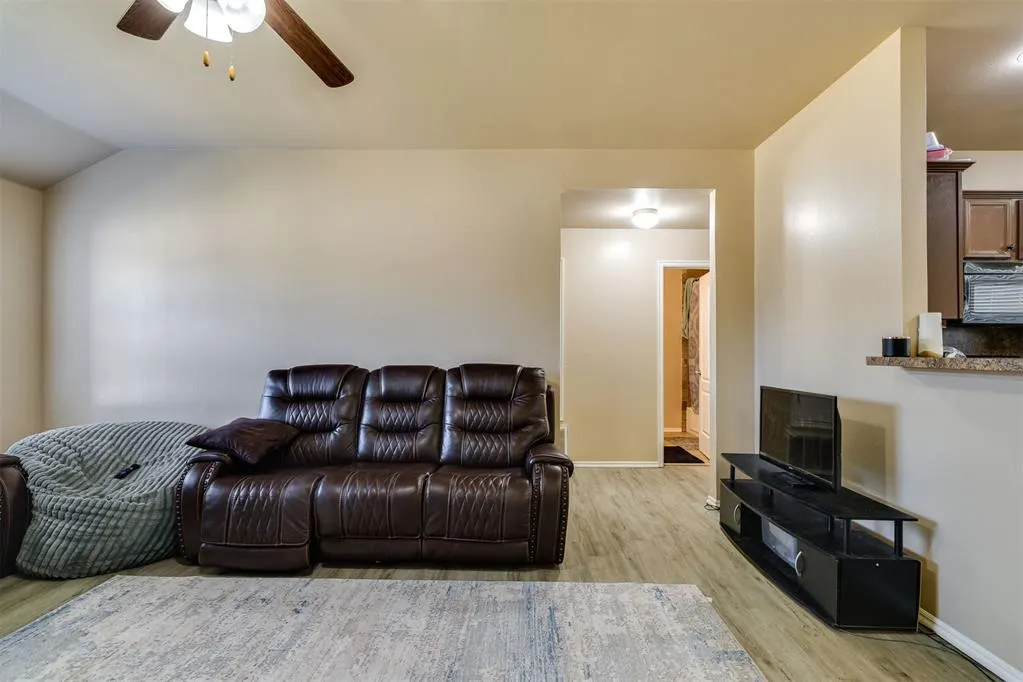 Photo 14 — 9608 Lauren Drive, Oklahoma City, OK 73160