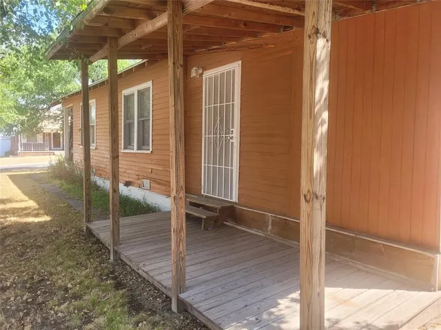 Photo 4 — 1800 NE 25th Street, Oklahoma City, OK 73111