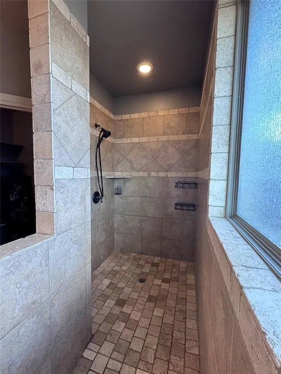 Photo 9 — 10700 SW 36th Street, Yukon, OK 73099