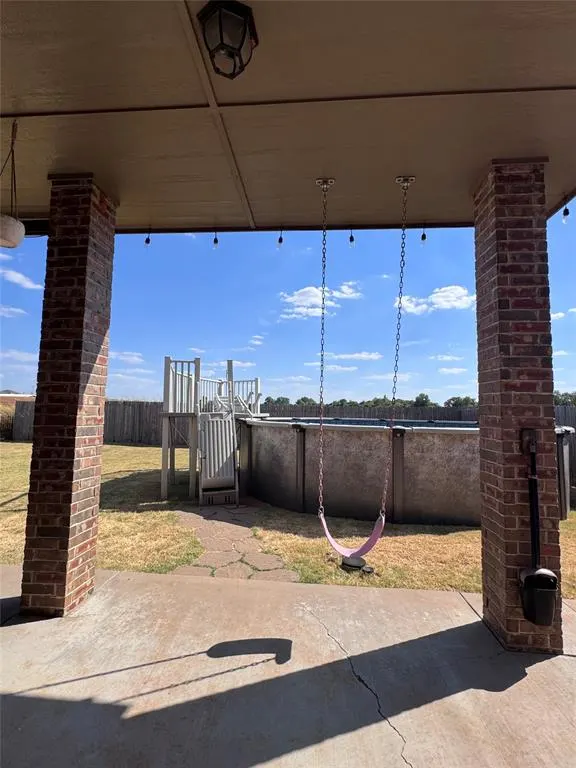 Photo 25 — 10700 SW 36th Street, Yukon, OK 73099