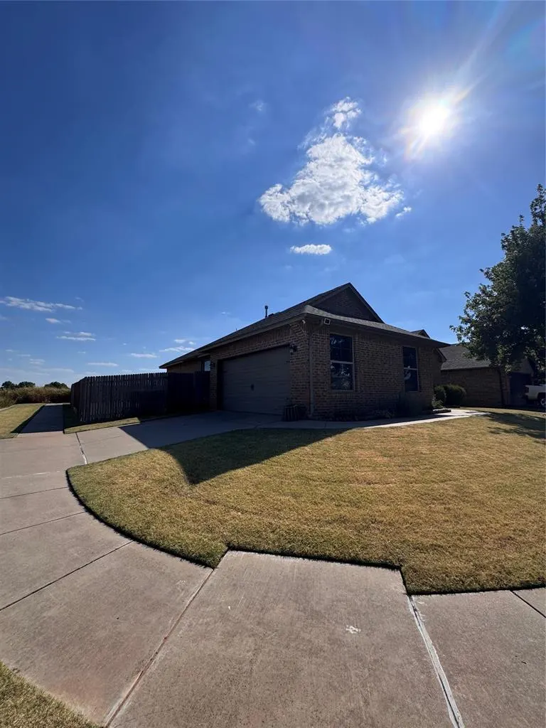 Photo 29 — 10700 SW 36th Street, Yukon, OK 73099