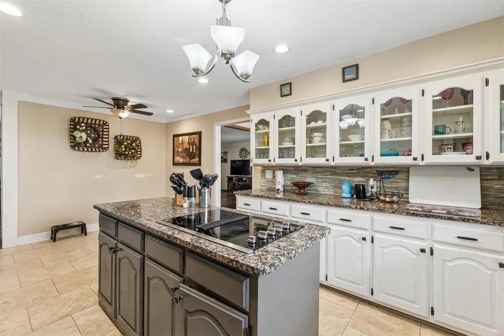 Photo 11 — 1005 W Franklin Road, Norman, OK 73069