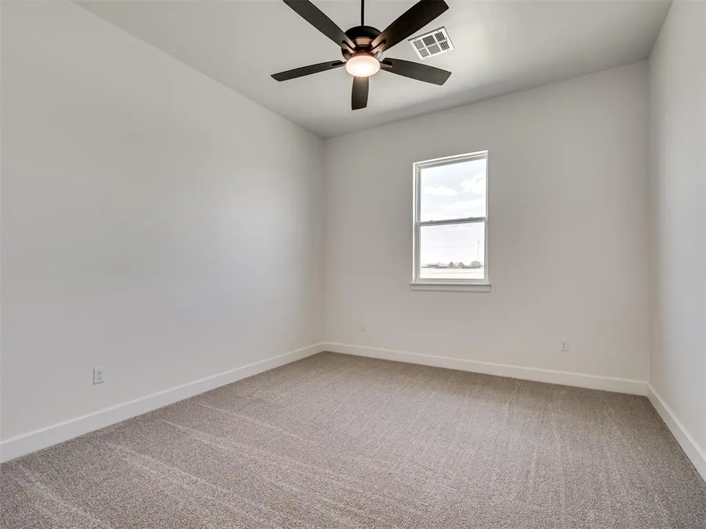 Photo 35 — 6941 Lake View Court, Cashion, OK 73016