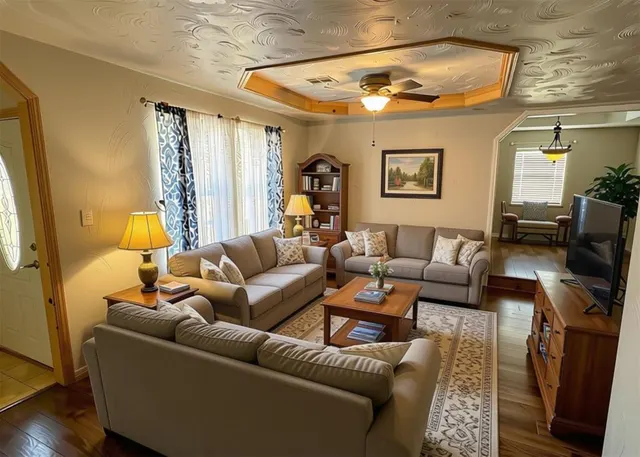 Photo 3 — 120 Thornton Lane, Elk City, OK 73644