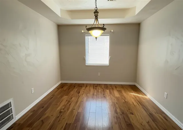 Photo 6 — 120 Thornton Lane, Elk City, OK 73644