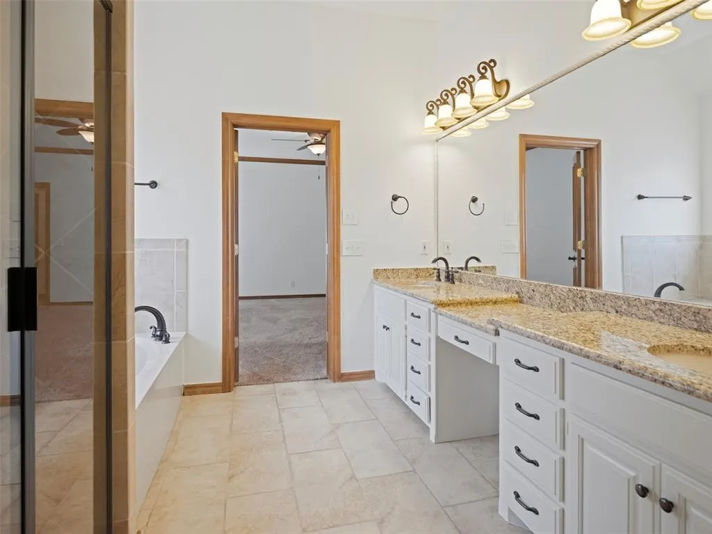 Photo 32 — 18108 San Mateo Court, Edmond, OK 73012