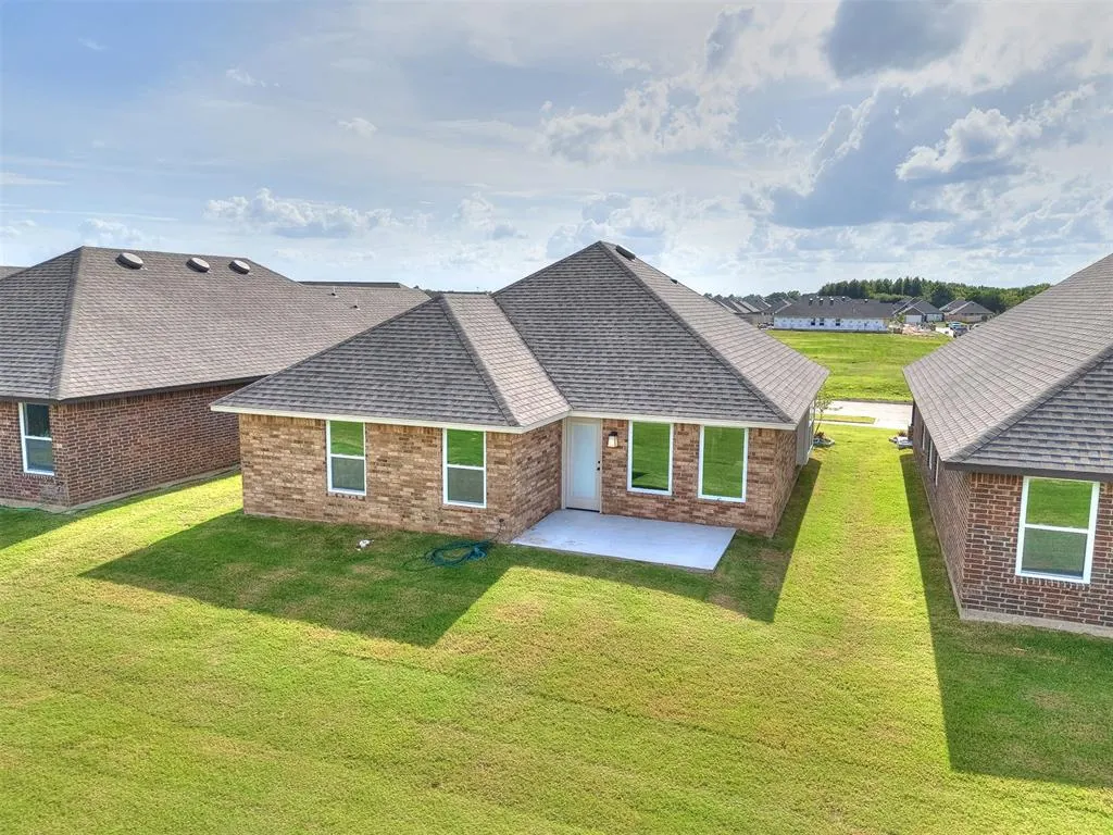 Photo 32 — 13924 Mondello Lane, Oklahoma City, OK 73170