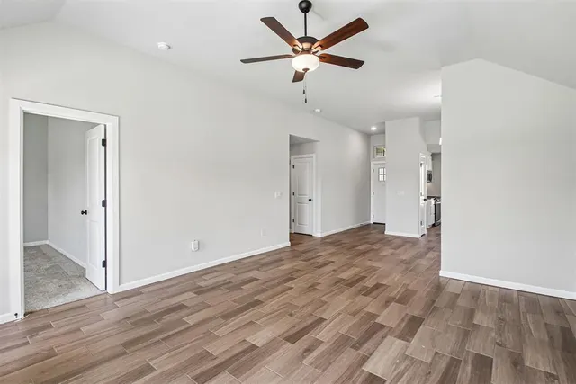 Photo 7 — 13924 Mondello Lane, Oklahoma City, OK 73170