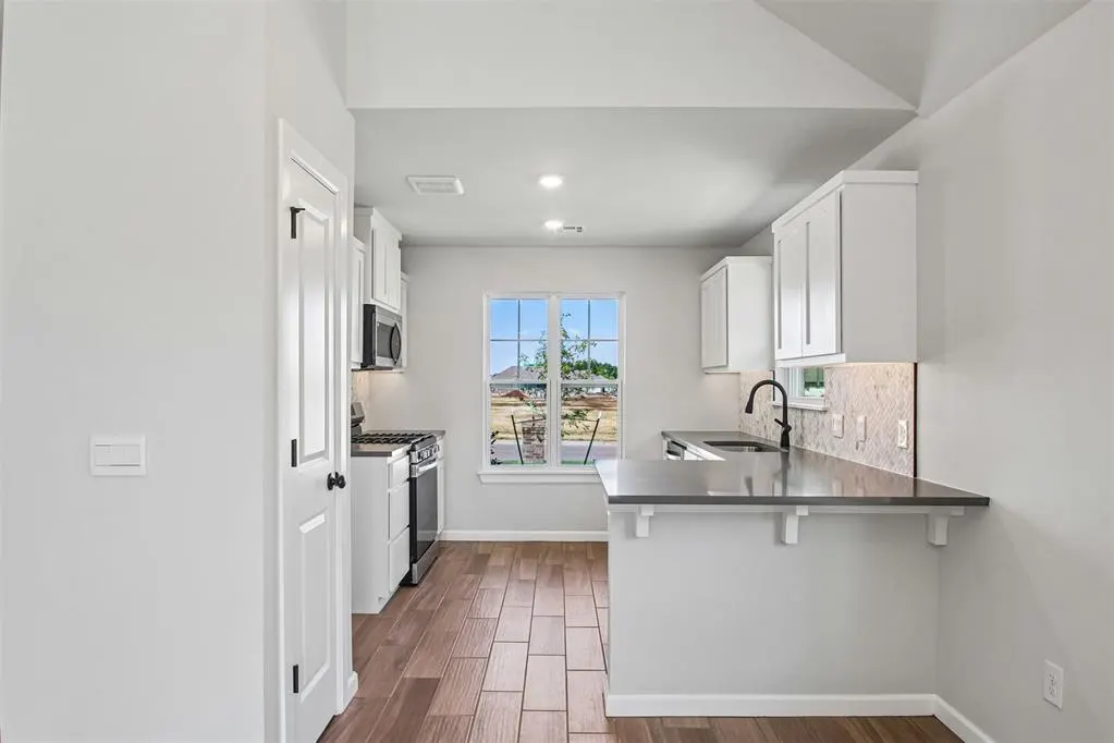 Photo 13 — 13924 Mondello Lane, Oklahoma City, OK 73170