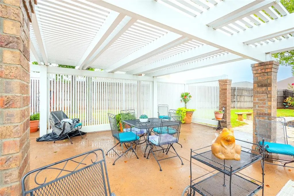 Photo 11 — 107 Clubhouse Drive, Elk City, OK 73644