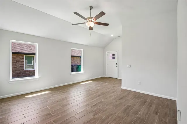 Photo 6 — 13928 Mondello Lane, Oklahoma City, OK 73170