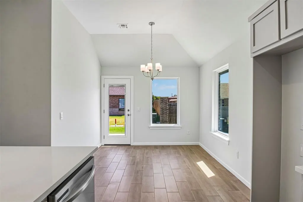 Photo 12 — 13928 Mondello Lane, Oklahoma City, OK 73170