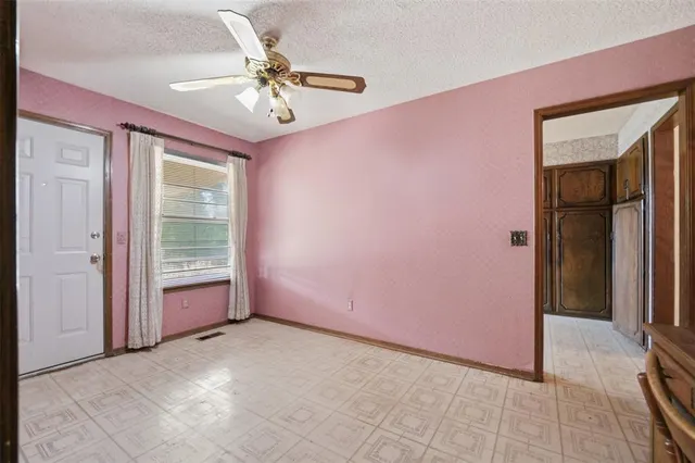 Photo 4 — 724 NE Blugil Drive, Piedmont, OK 73078