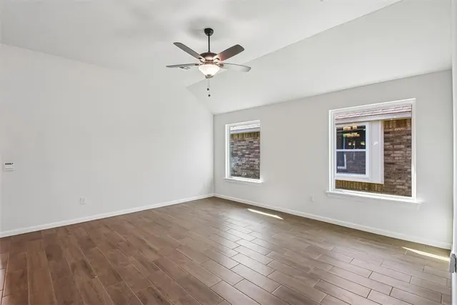 Photo 5 — 13920 Mondello Lane, Oklahoma City, OK 73170
