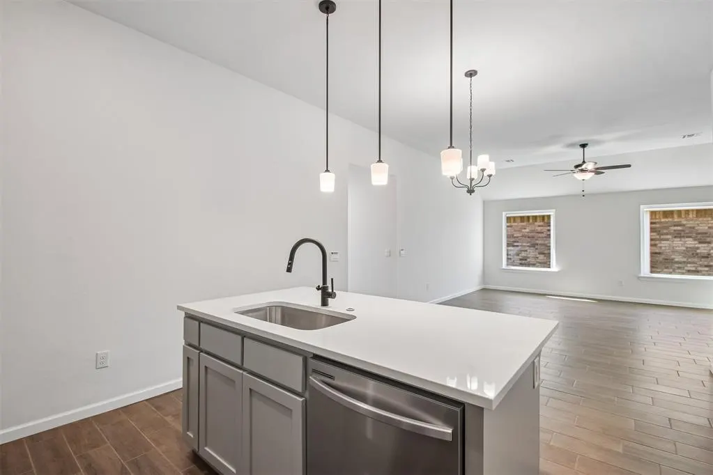 Photo 13 — 13920 Mondello Lane, Oklahoma City, OK 73170